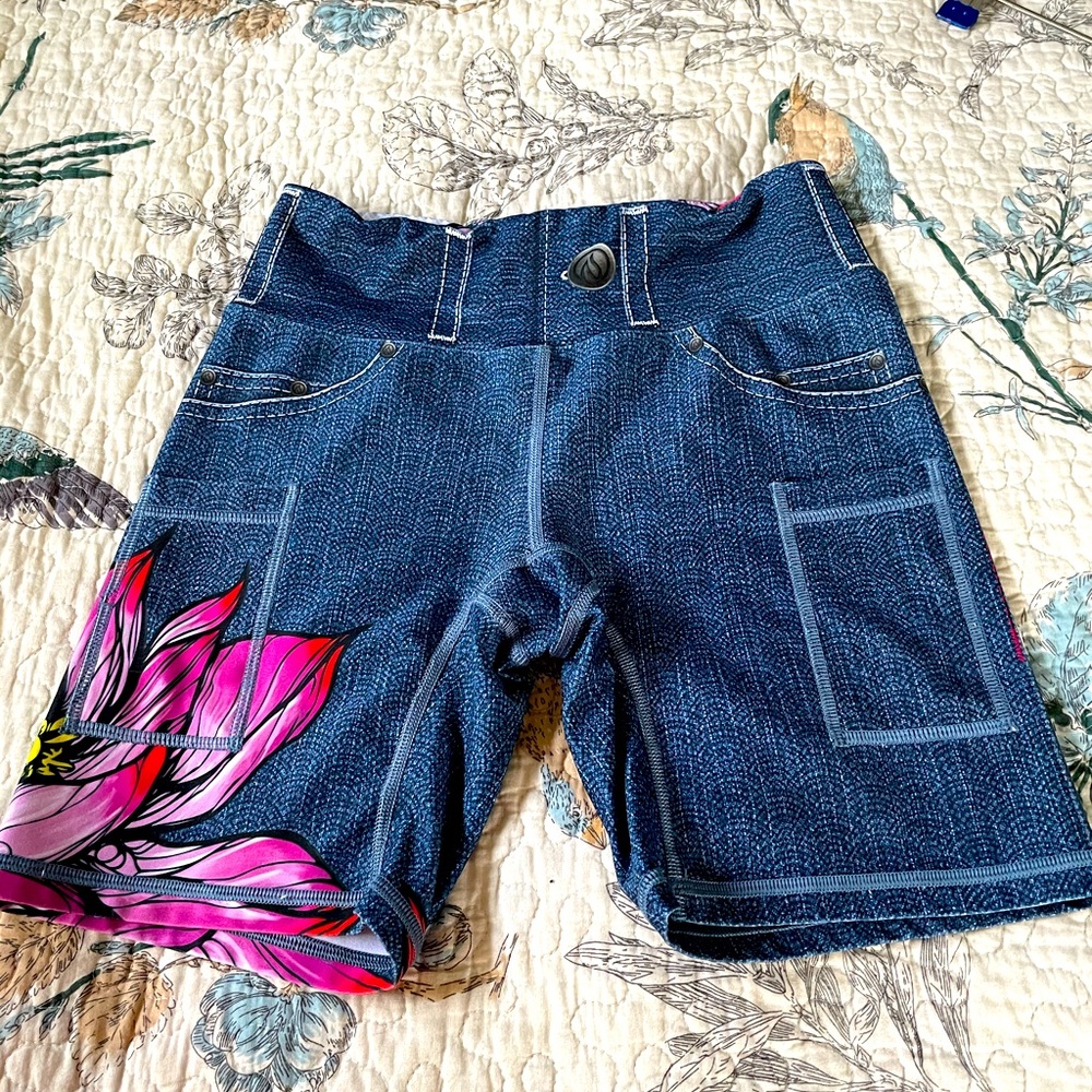 INKnBURN shorts